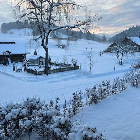 Ferienwohnungen Rössle Stiefenhofen Exterior foto