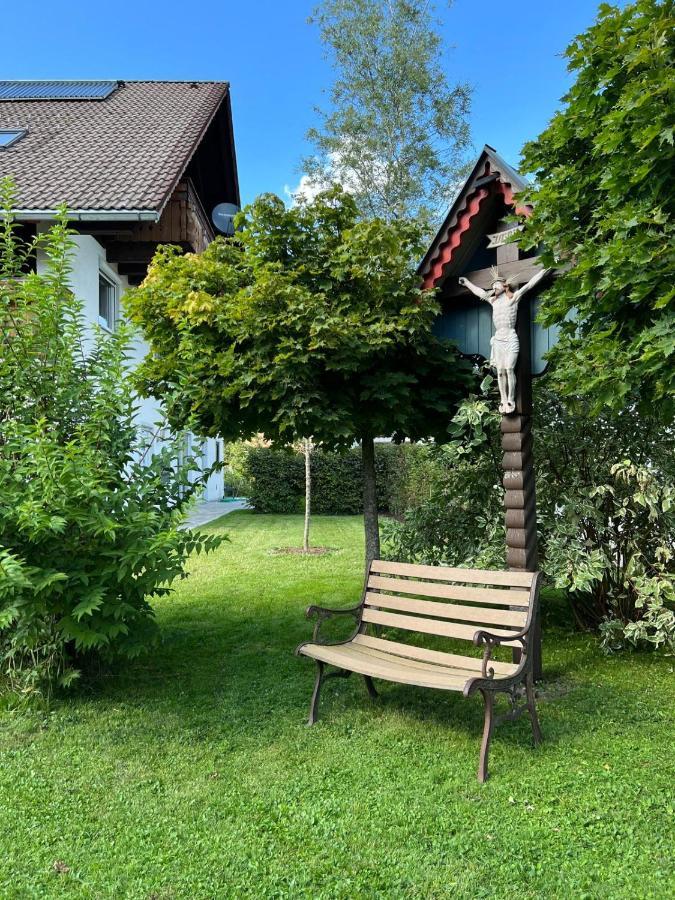 Ferienwohnungen Rössle Stiefenhofen Exterior foto